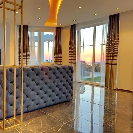Sea View With Jacuzzi, 4 Bedrooms In - Dolcevita * Alanya